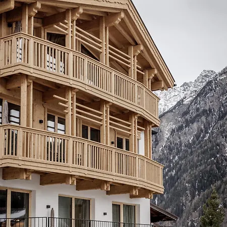 Leni Mountain Apartmanhotel Sölden
