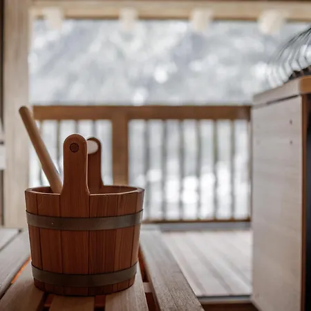 شقة فندقية Leni Mountain 4*