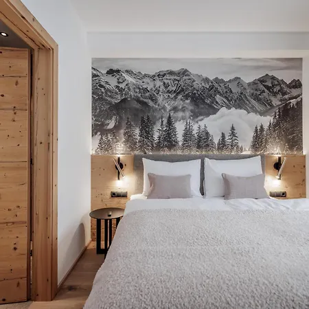 Leni Mountain Inkl Oetztal Summer Card