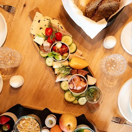 Leni Mountain 4* سولدن