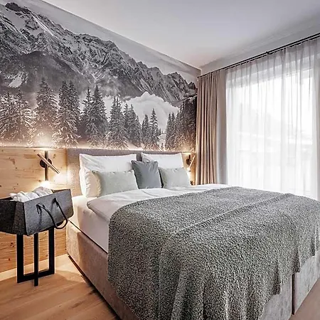 Leni Mountain 4* 索尔登