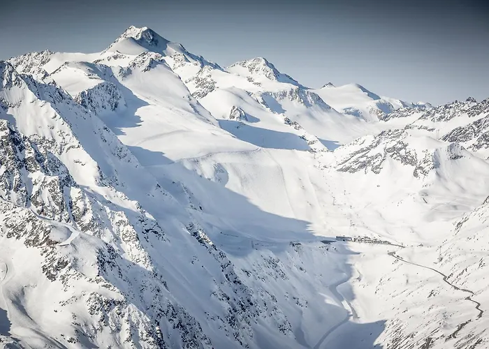 Leni Mountain شقة فندقية 4*