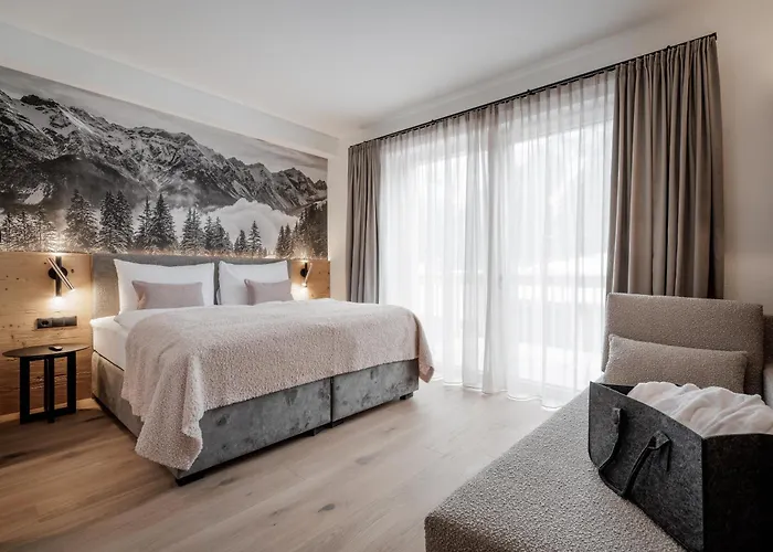 Apart-hotel Leni Mountain