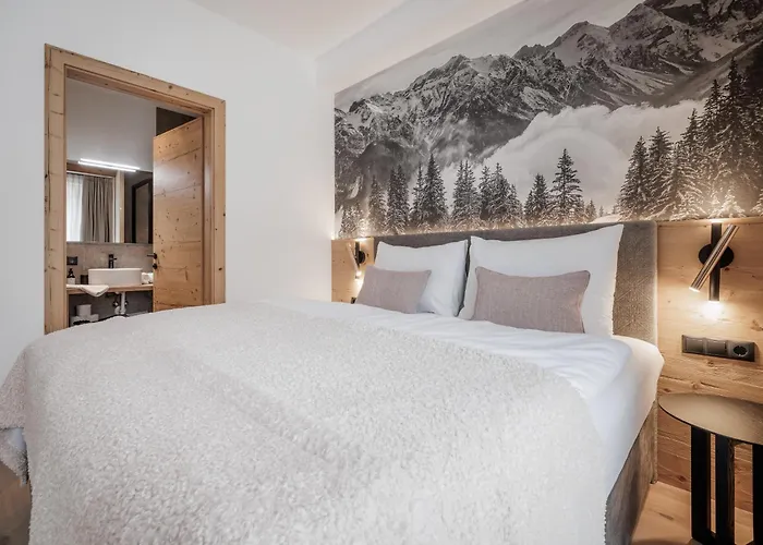 Apart-hotel Leni Mountain